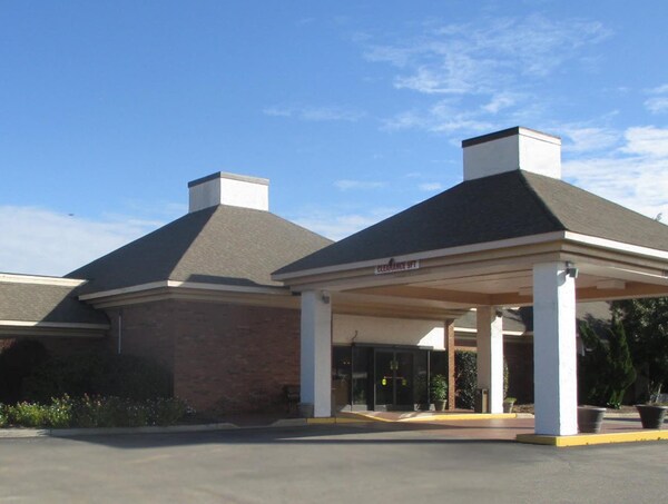Hotel Rodeway Inn Fayetteville