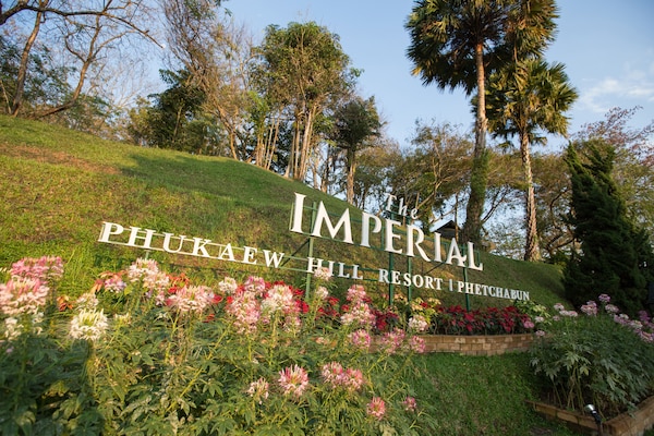 Imperial Phukaew Hill Resort