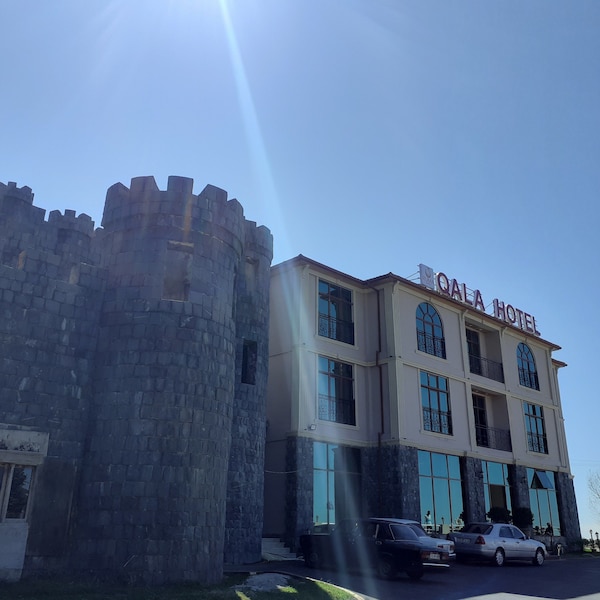 Ruma Alqasr Hotel