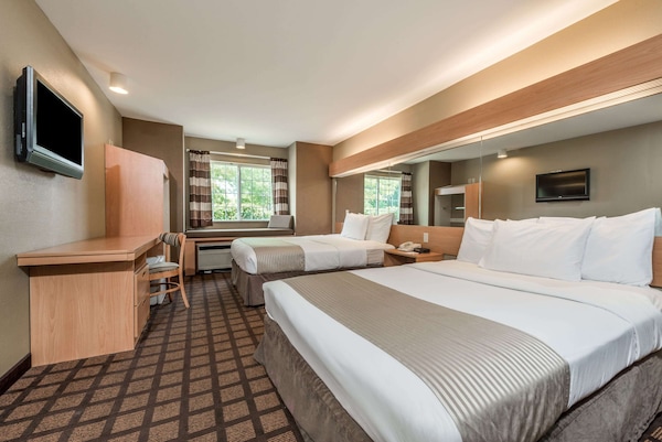 Microtel Inn and Suites by Wyndham West Chester