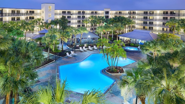 Staybridge Suites Orlando Royale Parc Suites, An Ihg Hotel