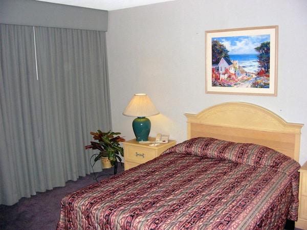 Hotel Antelope Valley Inn
