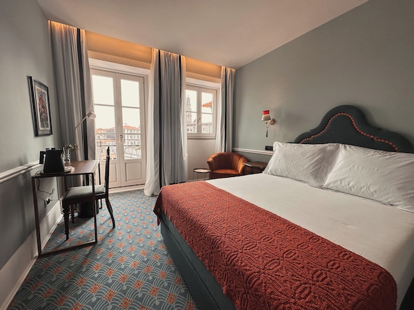 Grande Hotel Paris By Stay Hotels