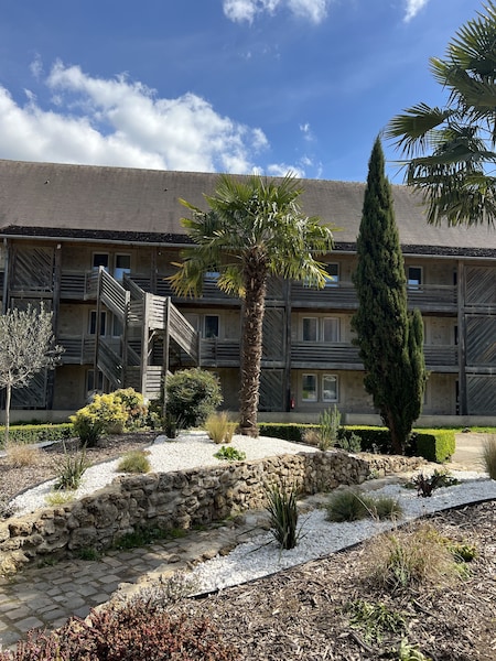 Hotel Abbaye Du Golf De Lesigny
