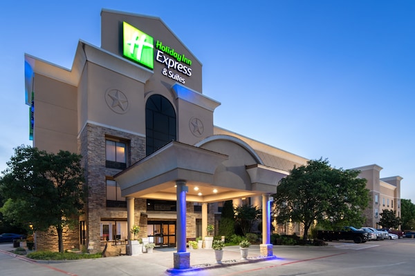 Holiday Inn Express Arlington Interstate 20 Parks Mall, An Ihg Hotel