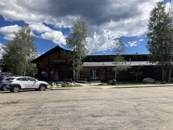 Hotel The Boulder Creek Lodge