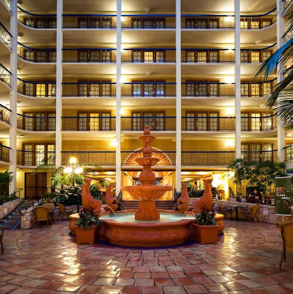 Embassy Suites by Hilton San Antonio NW I-10