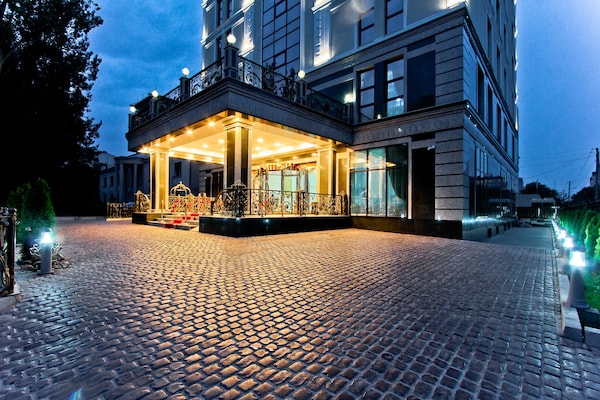 Hotel Plaza Bishkek