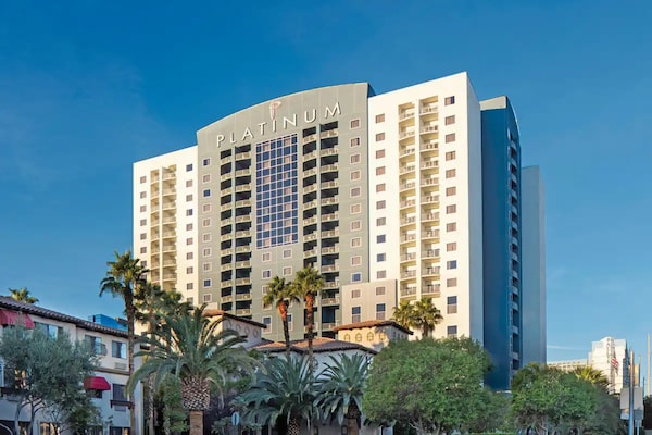 Las Vegas Platinum Suites