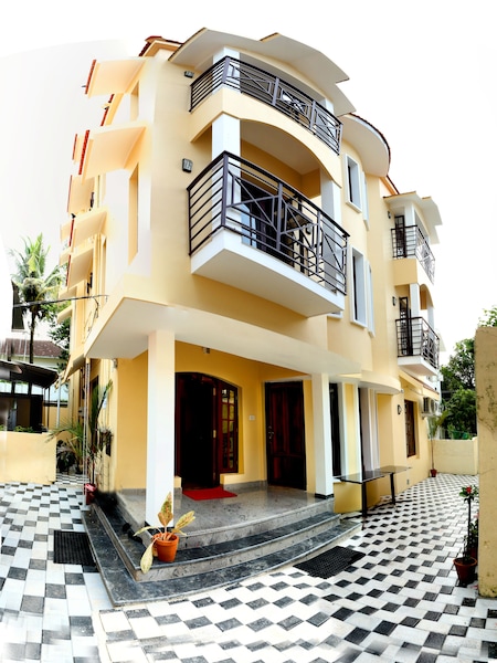 Qik Stay @ Fort Kochi Beach Inn