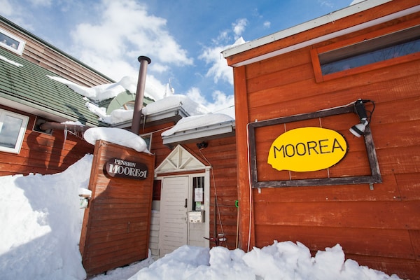 Moorea Lodge Niseko