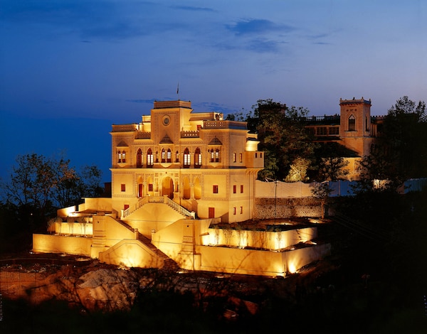 Hotel Ananda In The Himalayas