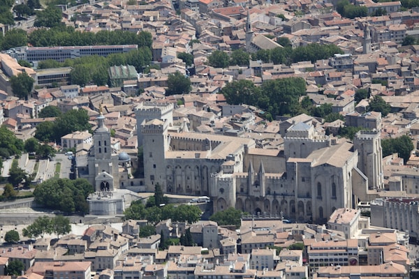 Kyriad Avignon - Palais des Papes