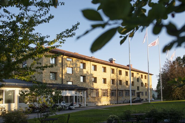 Sunderby Folkhogskola Hotell & Konferens