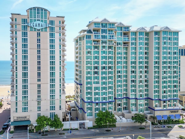 Ocean Front 2 Bed Studio At The Oceanaire Resort Hotel, Virginia Beach, Va