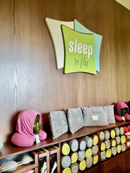 Sleep 'N Fly Sleep Lounge & Showers, D-Gates Terminal 1 - Transit Only