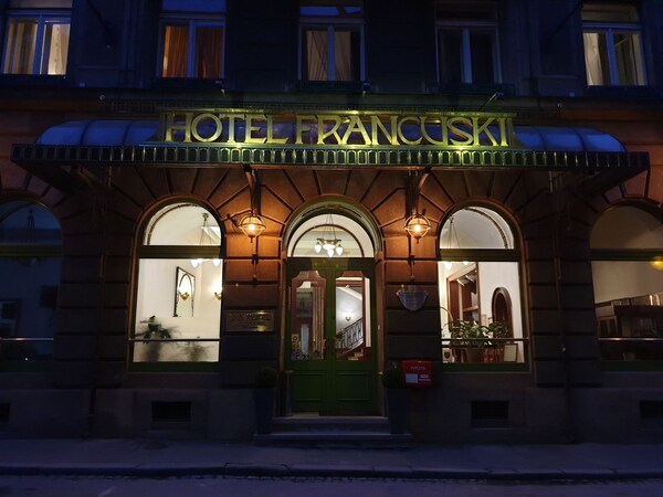 Hotel H15 Francuski Old Town