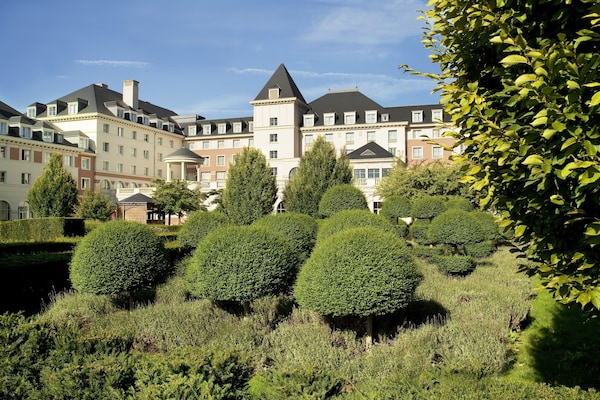 Dream Castle Hotel Marne La Vallee