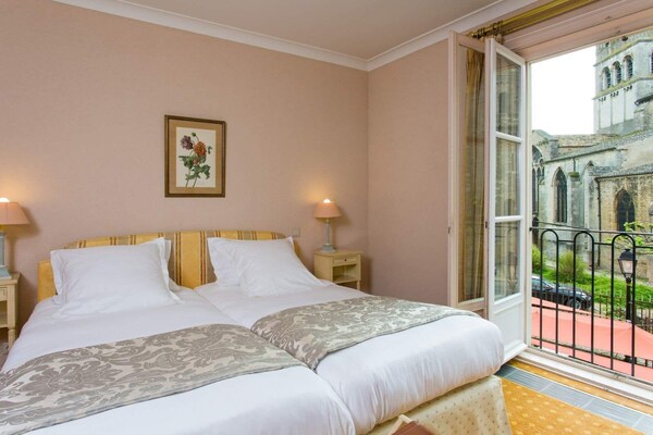 Demeures & Chateaux - Hotel Greuze & Spa Tournus