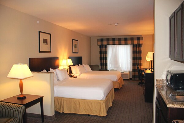 Holiday Inn Express Hotel & Suites Syracuse North Airport Area, An Ihg Hotel