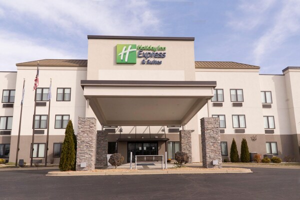 Holiday Inn Express Hotel & Suites Madison, An Ihg Hotel
