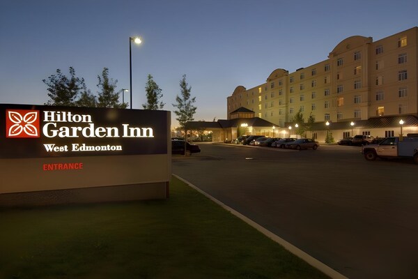 Hilton Garden Inn West Edmonton
