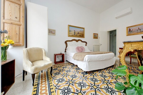 Apartment 199 m from the center of Rome with Air conditioning, Lift, Washing machine (370016