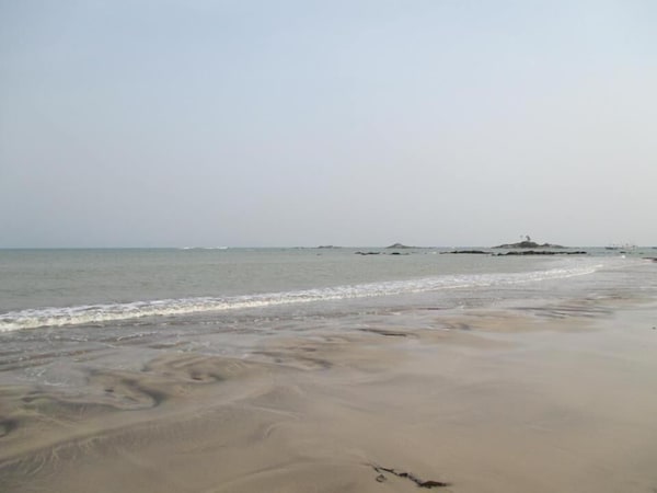 Abuesi Beach Resort