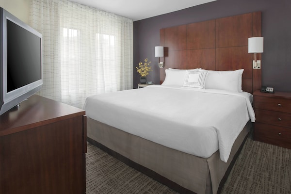 Residence Inn by Marriott Alexandria Old Town South at Carlyle