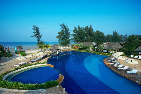 Hotel Cha Da Beach Resort & Spa