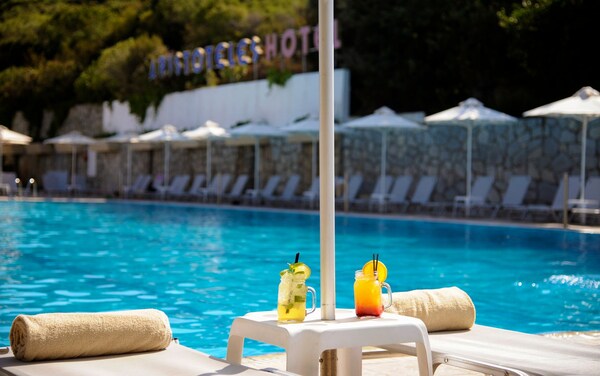 Aristoteles Holiday Resort & Spa Suneo Club