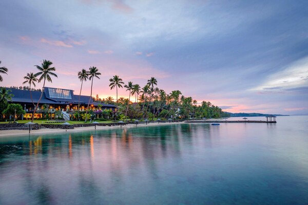 Warwick Fiji Resort and Spa