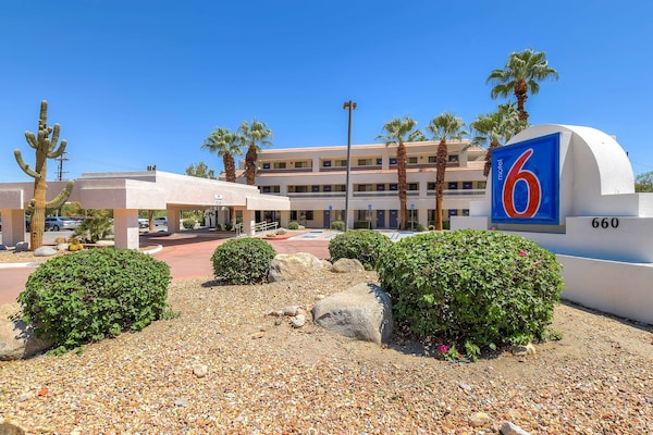 Motel 6-Palm Springs, Ca - Downtown