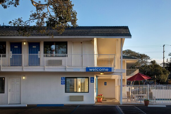 Motel 6-Monterey, Ca