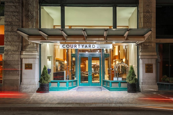 Courtyard By Marriott Pittsburgh Downtown