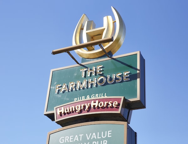 The Farmhouse & Innlodge Hotel