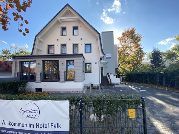 Hotel Falk