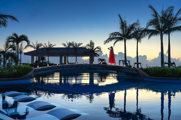 Oriental Hotel Okinawa Resort & Spa