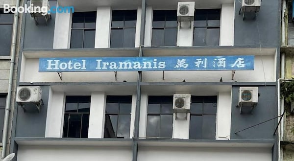 Hotel Iramanis