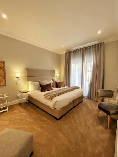 The Northcliff Boutique Hotel