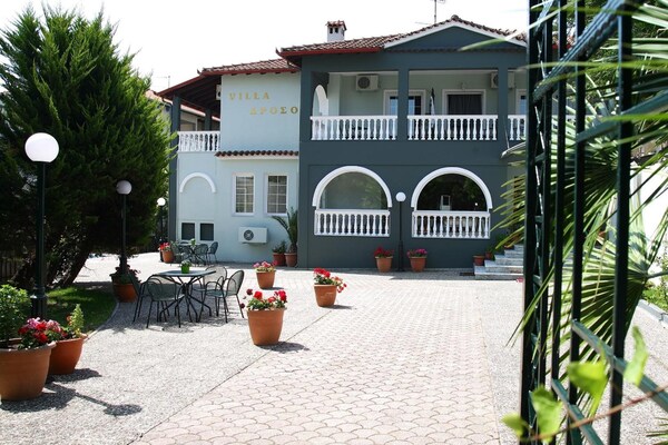 Olympus Hotel Villa Drosos
