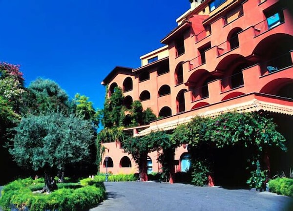 Hotel Santa Tecla Palace