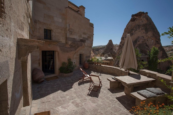 Les Maisons De Cappadoce