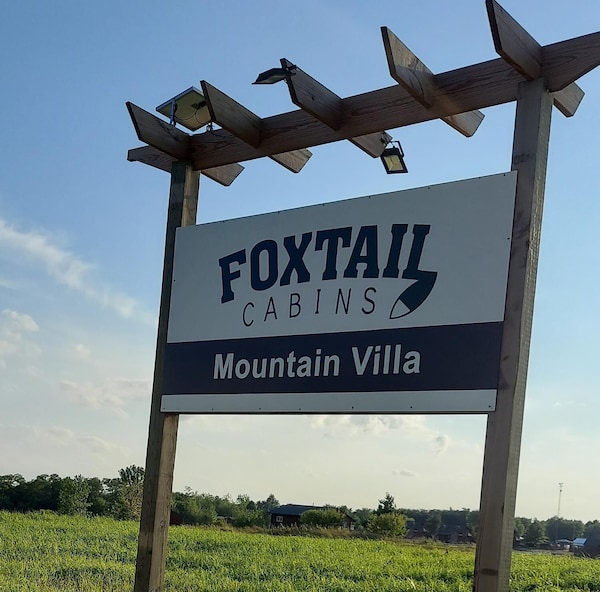 Foxtail Cabins