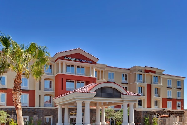 Holiday Inn Express & Suites Las Vegas Sw Springvalley, An Ihg Hotel