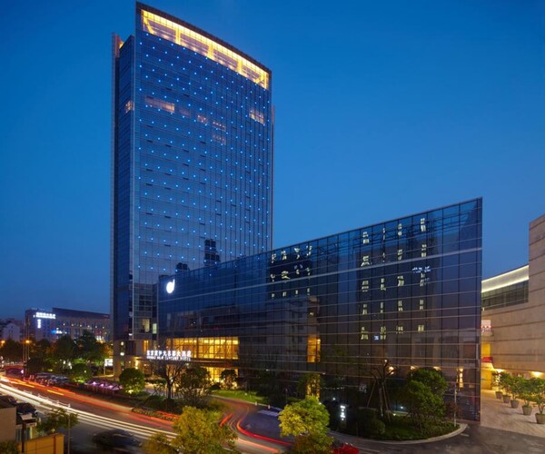Hotel Grand New Century Fuyang