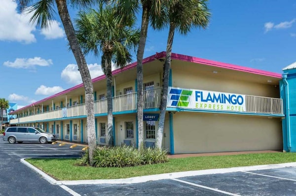 Flamingo Express Hotel