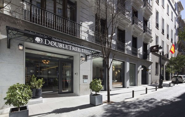 Doubletree By Hilton Madrid-Prado