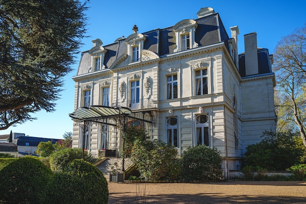 Chateau La Comtesse de Loire & Spa