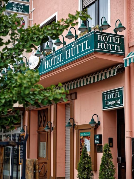 Hotel Huttl - Garni